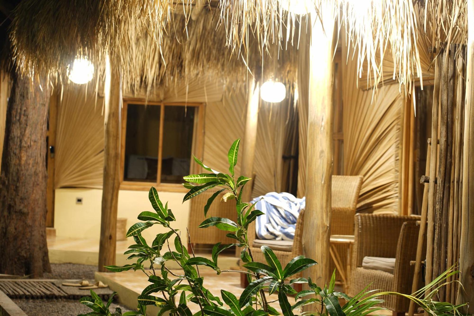Royal Beach Vịnh Arugam Ngoại thất bức ảnh