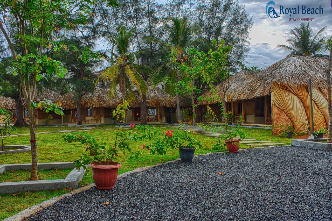Royal Beach Vịnh Arugam Ngoại thất bức ảnh
