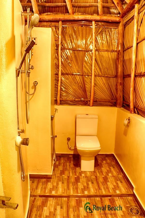Royal Beach Vịnh Arugam Ngoại thất bức ảnh