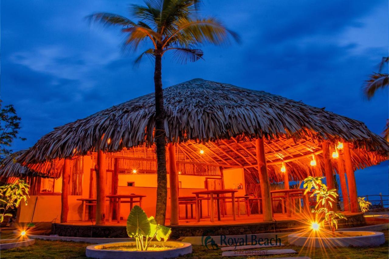 Royal Beach Vịnh Arugam Ngoại thất bức ảnh
