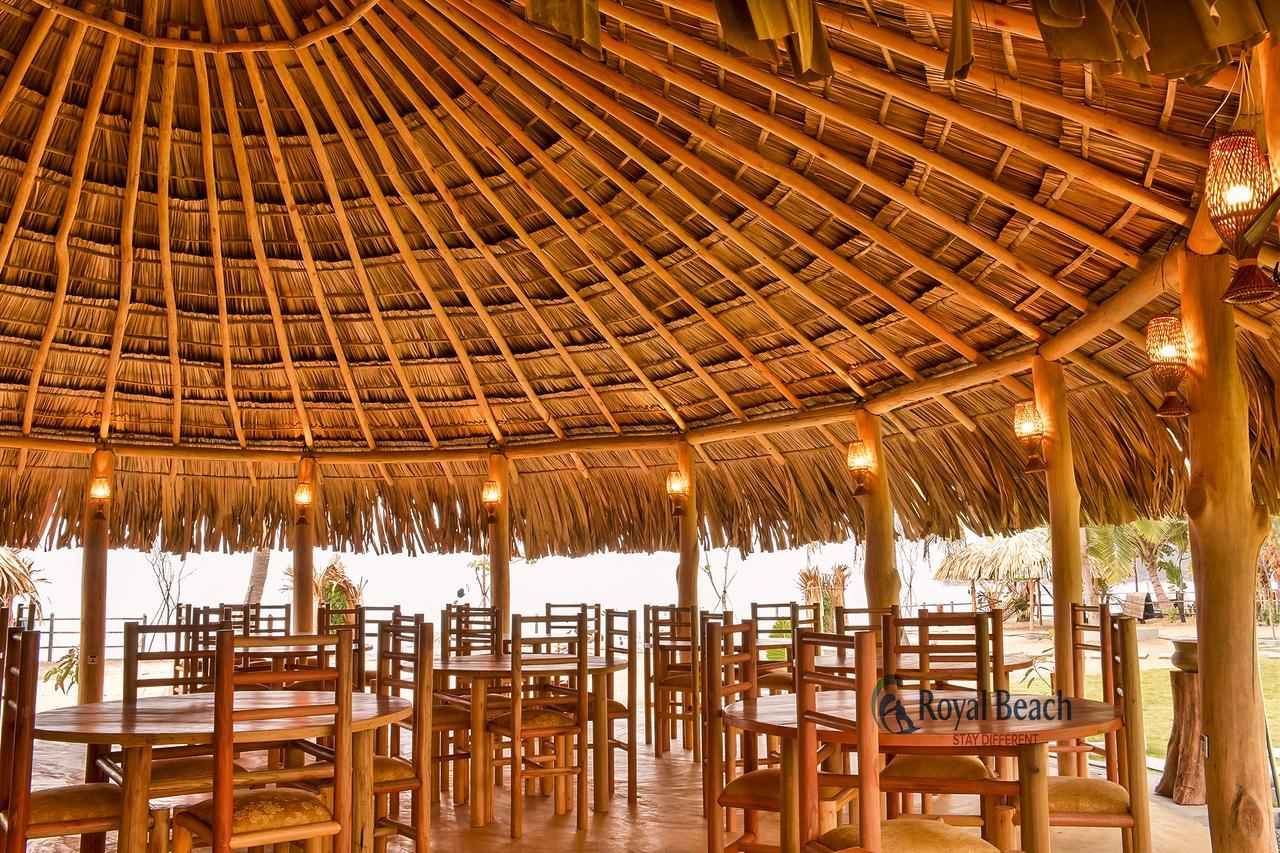 Royal Beach Vịnh Arugam Ngoại thất bức ảnh